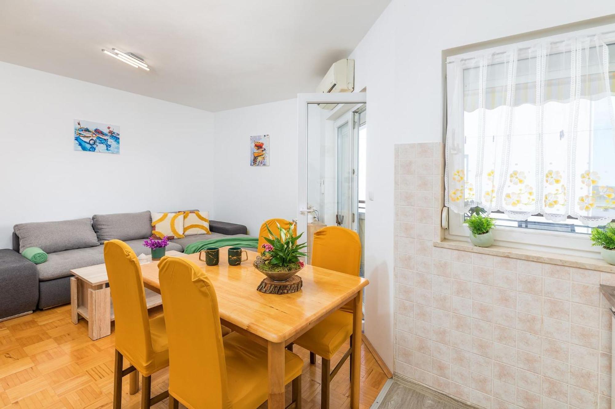 Apartment Stellina Stinjan ภายนอก รูปภาพ